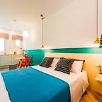 Be Mate Gran Via Suites